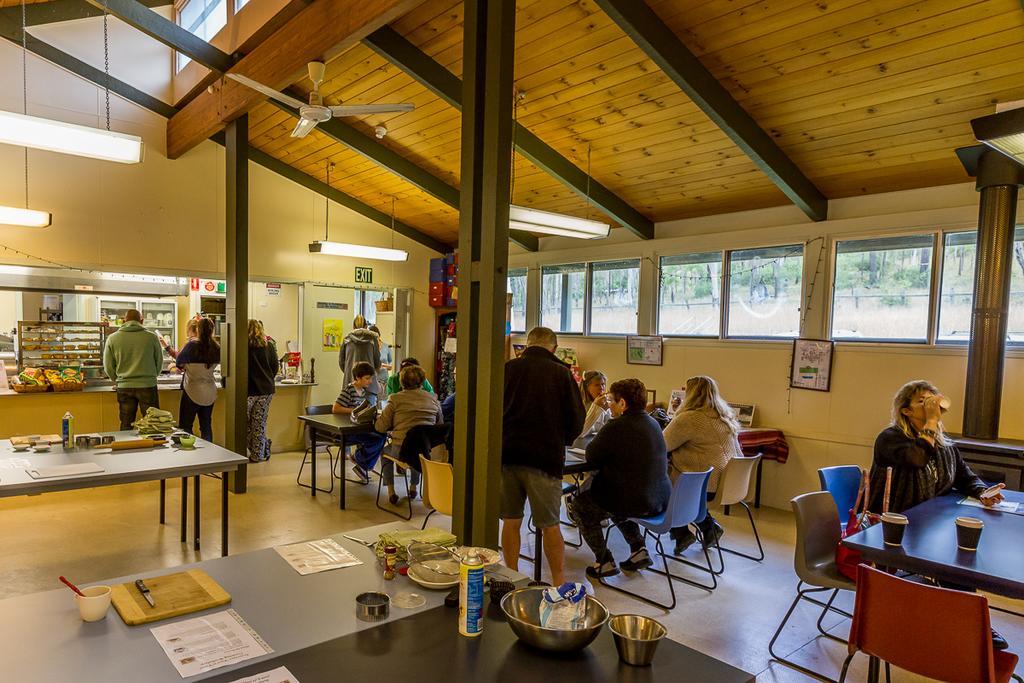 Christmas Creek Cafe & Cabins Lamington 외부 사진
