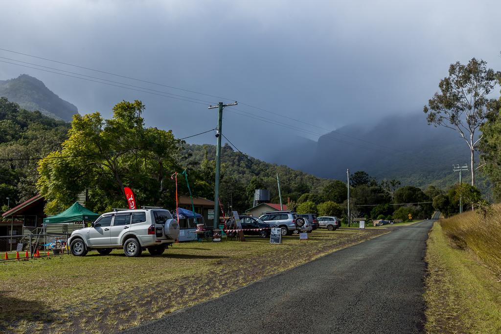 Christmas Creek Cafe & Cabins Lamington 외부 사진