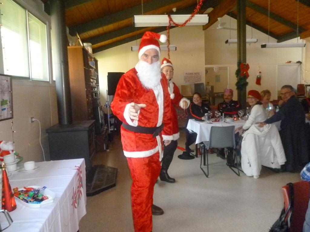 Christmas Creek Cafe & Cabins Lamington 외부 사진