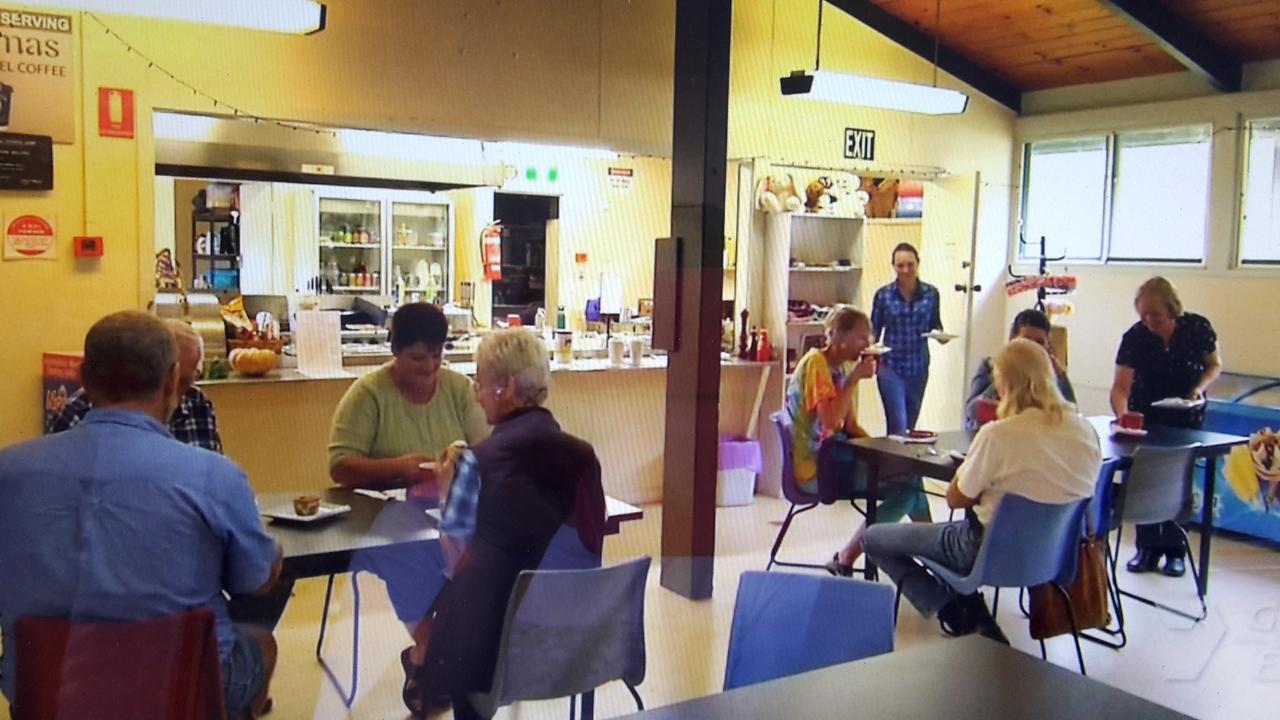 Christmas Creek Cafe & Cabins Lamington 외부 사진
