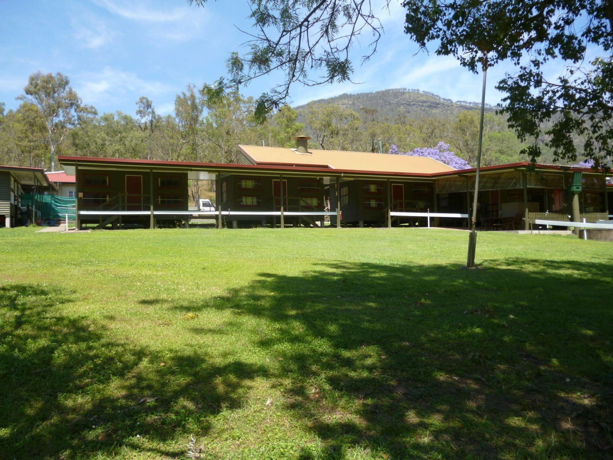 Christmas Creek Cafe & Cabins Lamington 외부 사진